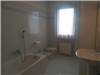 Bagno completo con vasca